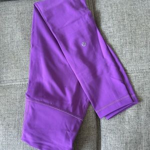 Lululemon Wunder Train High-Rise Tight 25" in moonlit magenta, LIKE NEW
